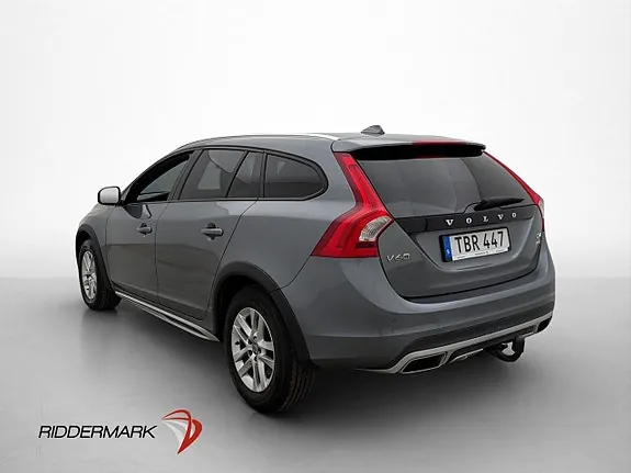 Volvo V60 Cross Country 2016 photo 5