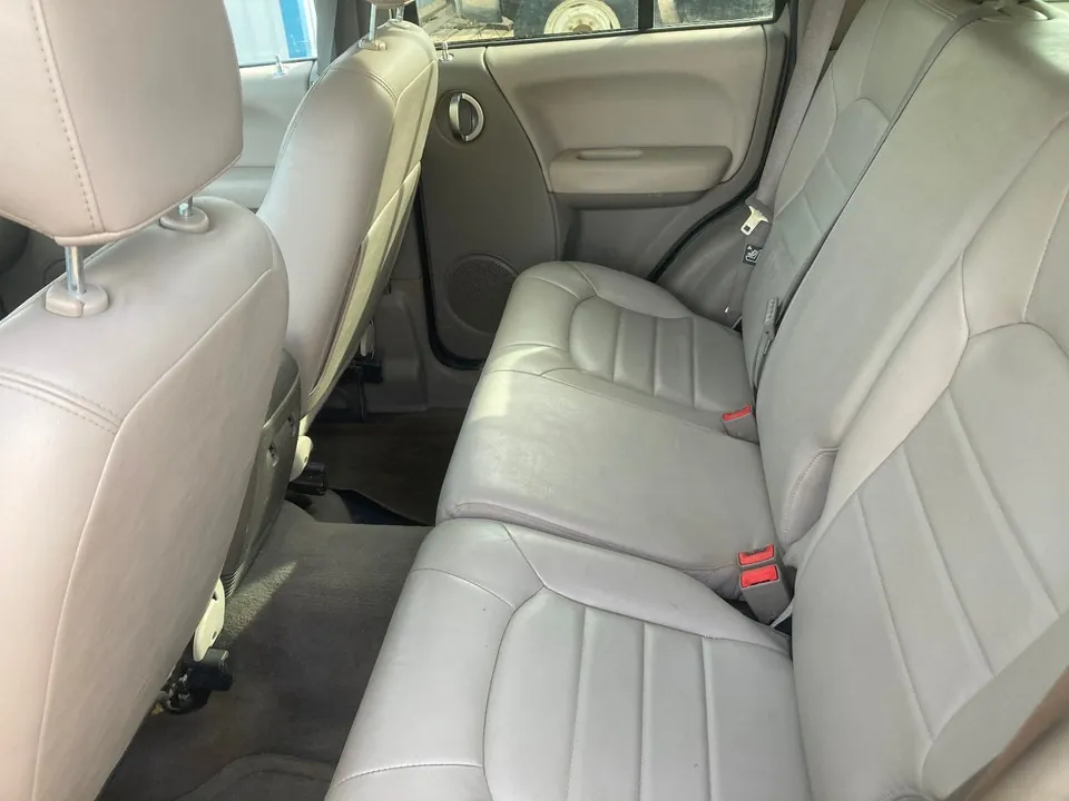 Jeep Liberty 2003 photo 4