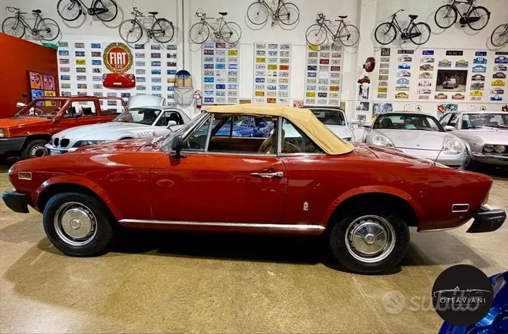 Fiat 124 Spider 1970 photo 4
