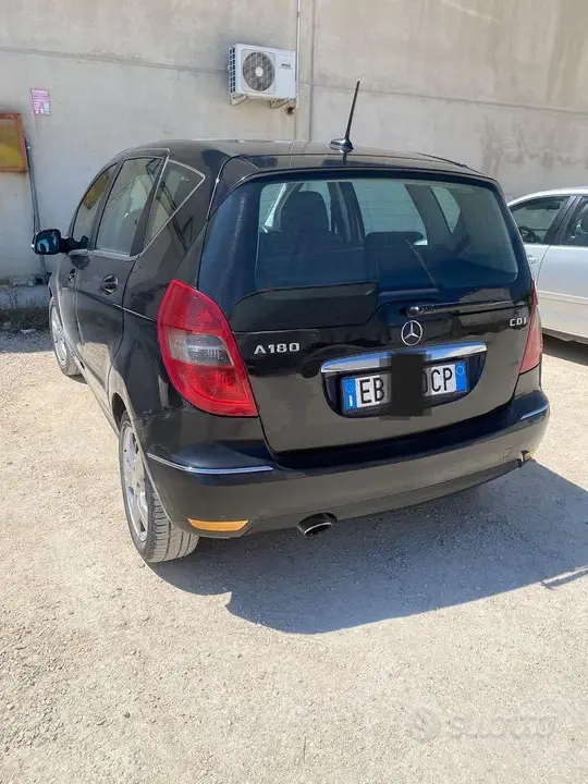 Mercedes-Benz A