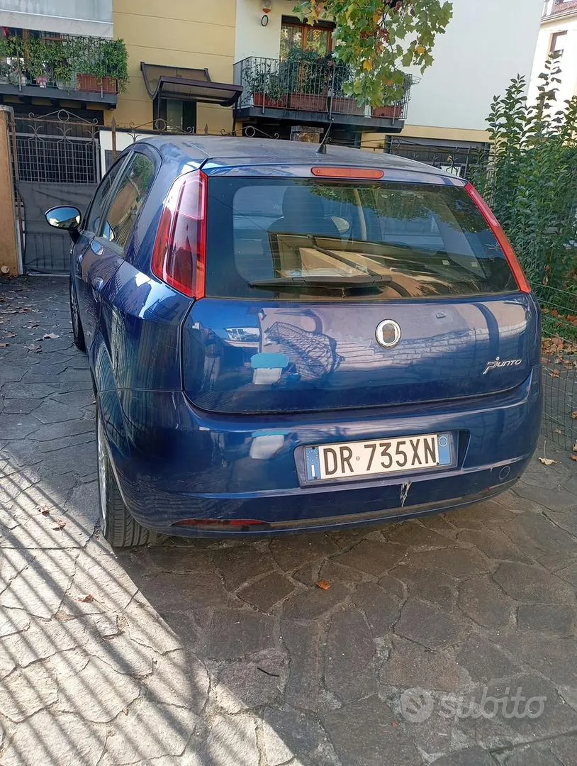 Fiat Grande Punto 2005 photo 3