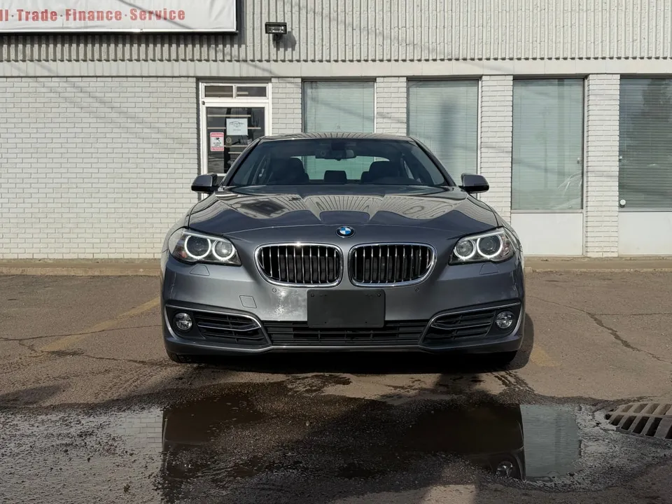 BMW 5Series 2016 photo 2