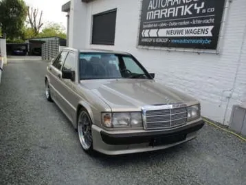 Mercedes-Benz 190E