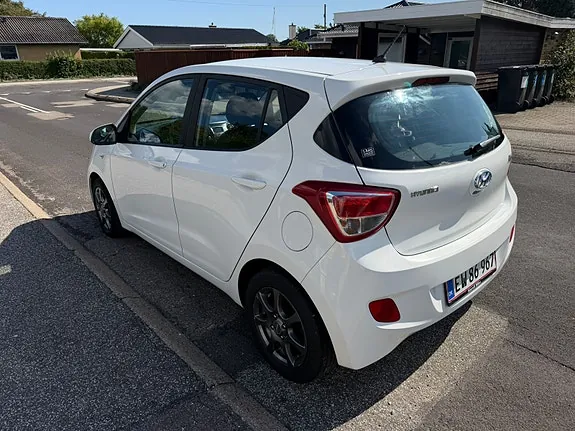 Hyundai I10 2016 photo 4