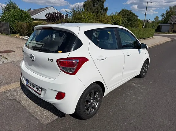 Hyundai I10 2016 photo 3