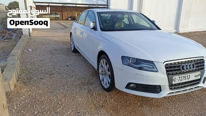 Audi A4 2011 photo 3