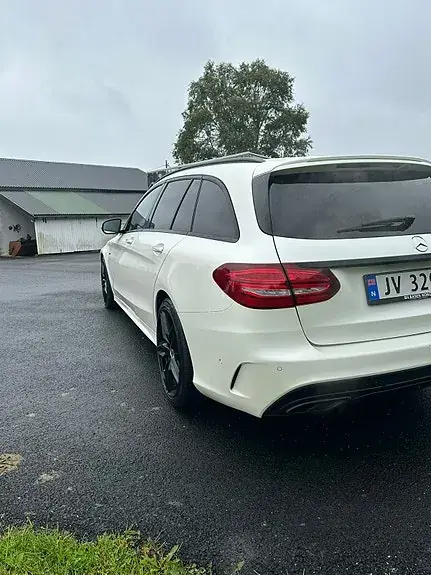 Mercedes-Benz C 450 2016 photo 5