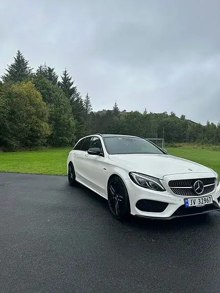 Mercedes-Benz C 450 2016 photo 4