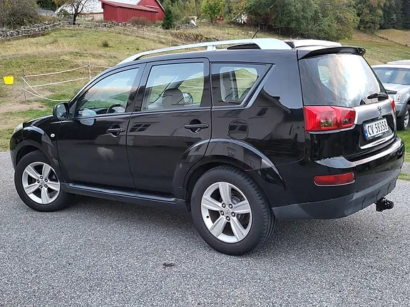 Peugeot 4007 2010 photo 3