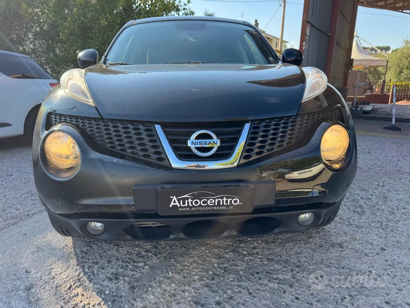 Nissan Juke 2011 photo 3