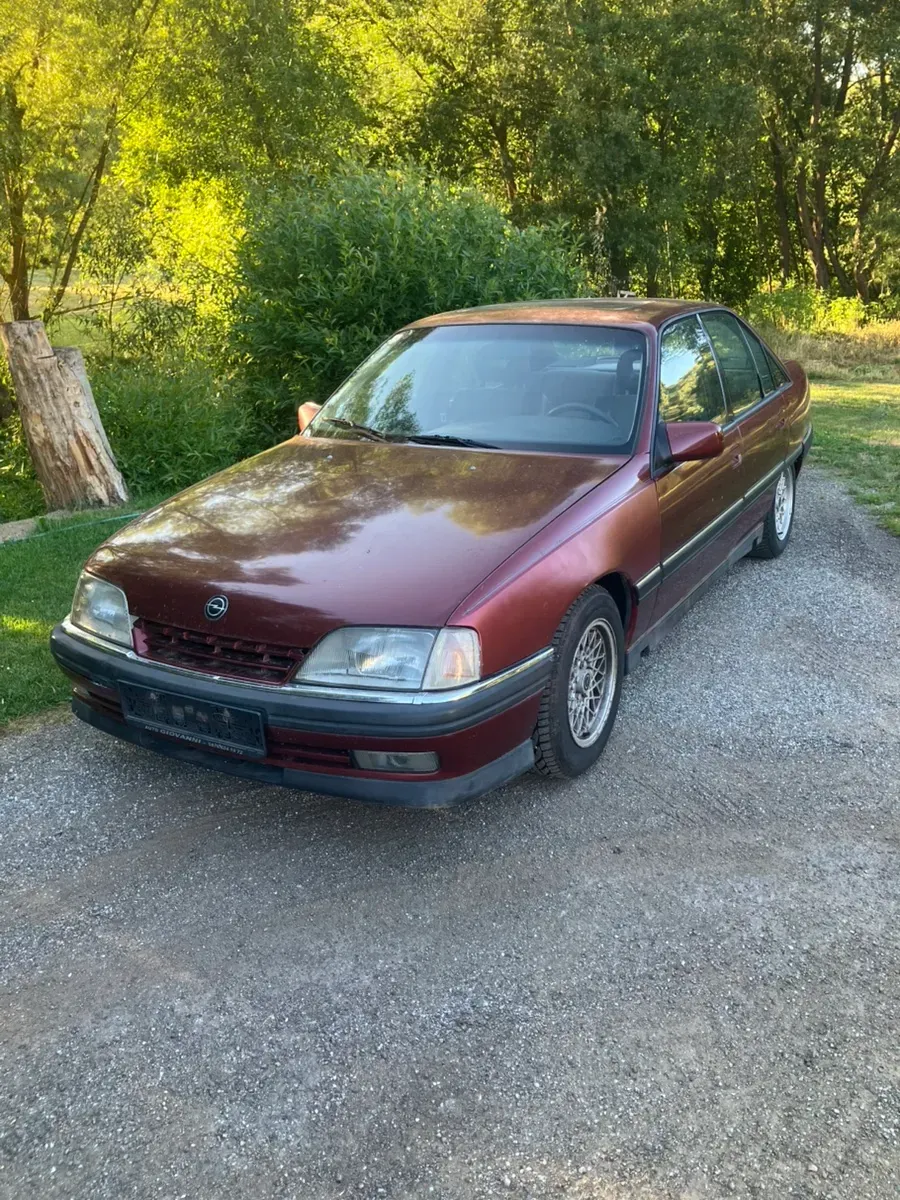 Opel Omega 1992 photo 2