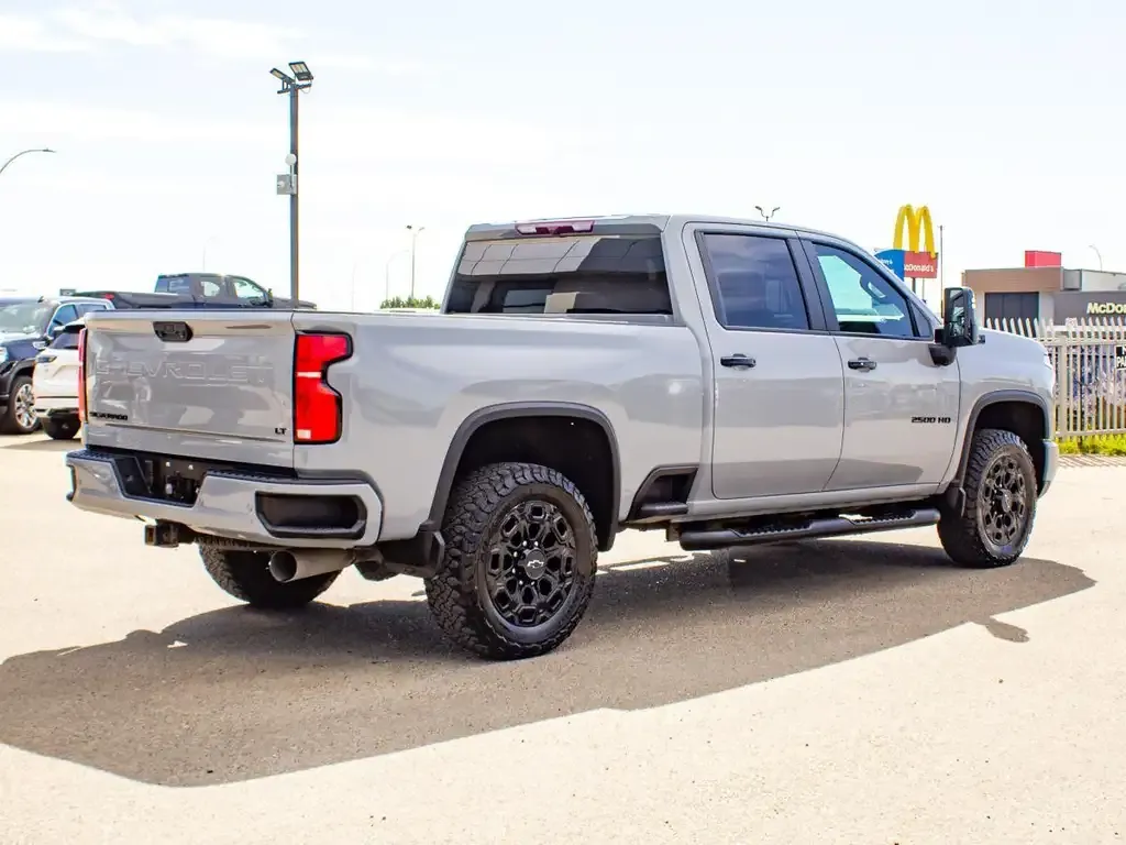 Chevrolet Silverado 2500 2024 photo 4