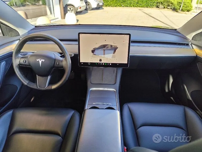Tesla Model 3 2022 photo 5