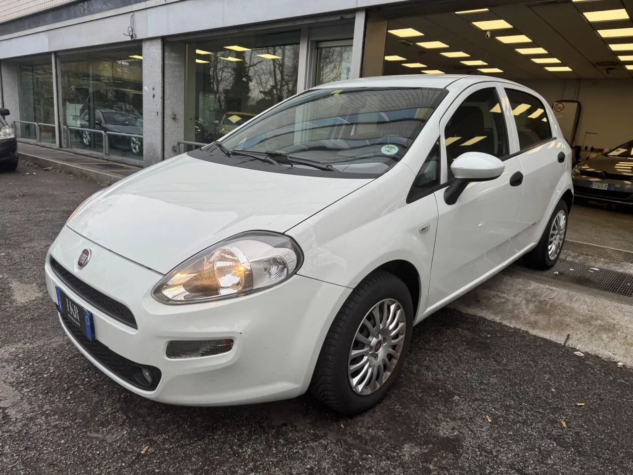 Fiat Punto 2016 photo 3