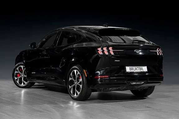 Ford Mustang Mach-E 2023 photo 5
