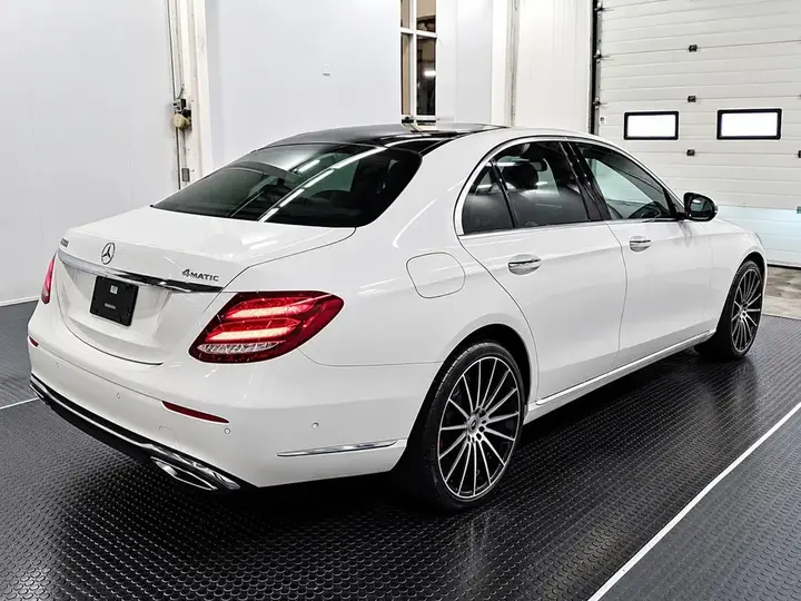 Mercedes-Benz E-Class 2017 photo 3