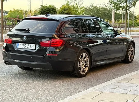 BMW 530D 2012 photo 2