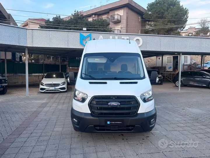 Ford Transit 2023 photo 3