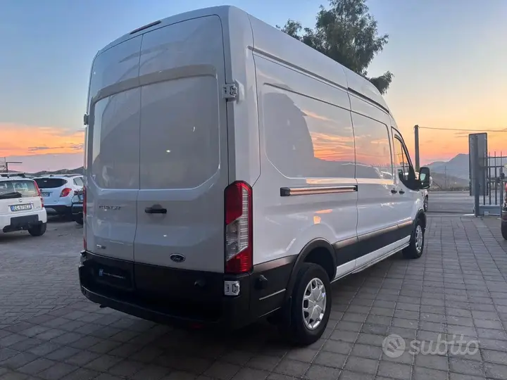 Ford Transit 2023 photo 5