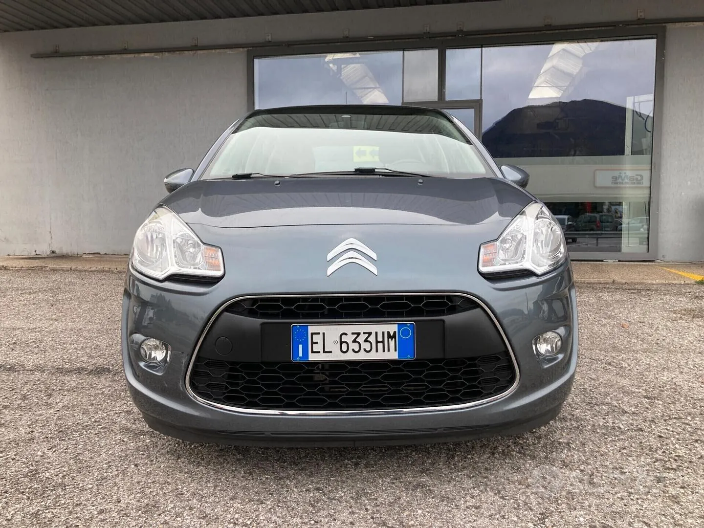 Citroen C3 2012 photo 2