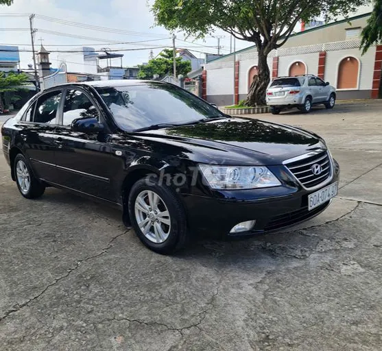 Hyundai Sonata 2009 photo 2