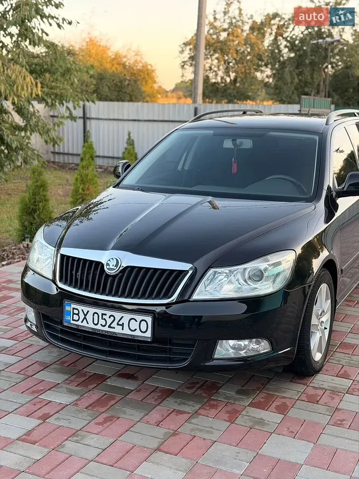 Skoda Octavia 2012 photo 2