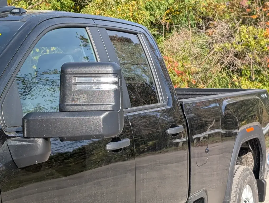 GMC Sierra 2500Hd 2026 photo 3