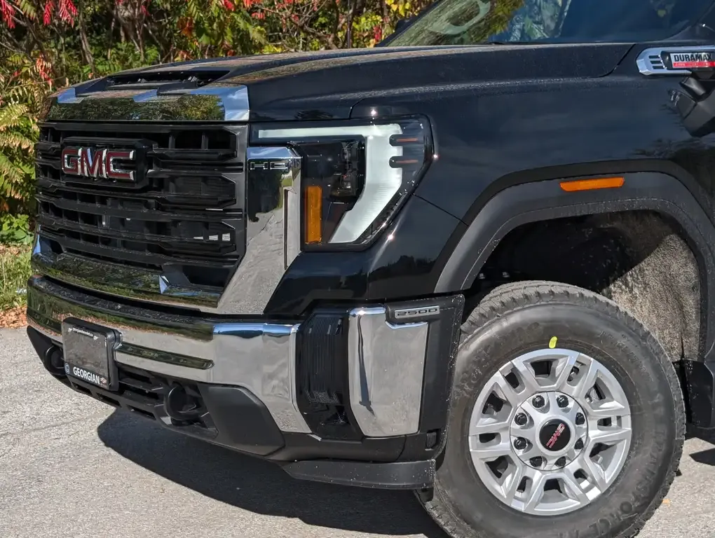 GMC Sierra 2500Hd 2026 photo 2