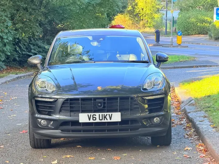 Porsche Macan 2017 photo 2