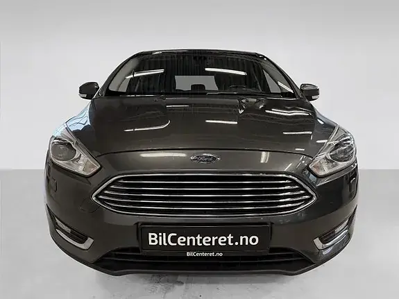 Ford Focus 2017 photo 2