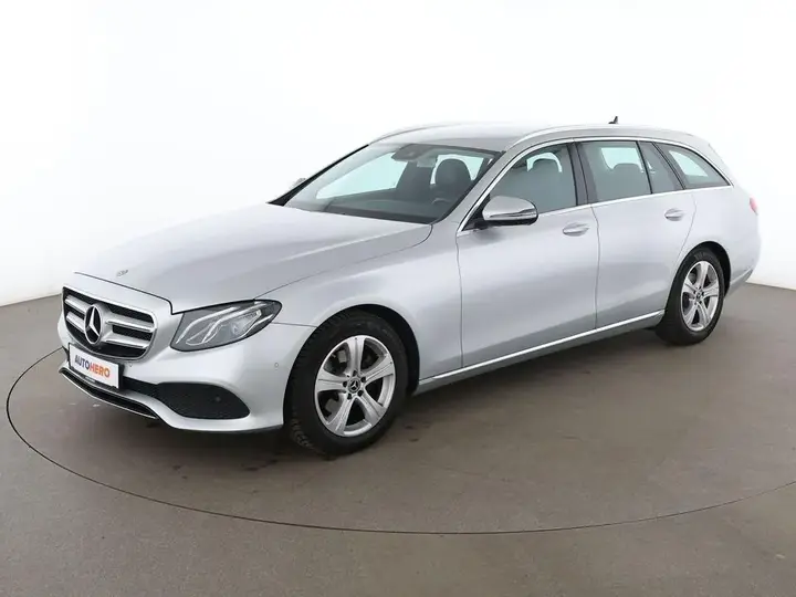 Mercedes-Benz E 220 D Avantgarde