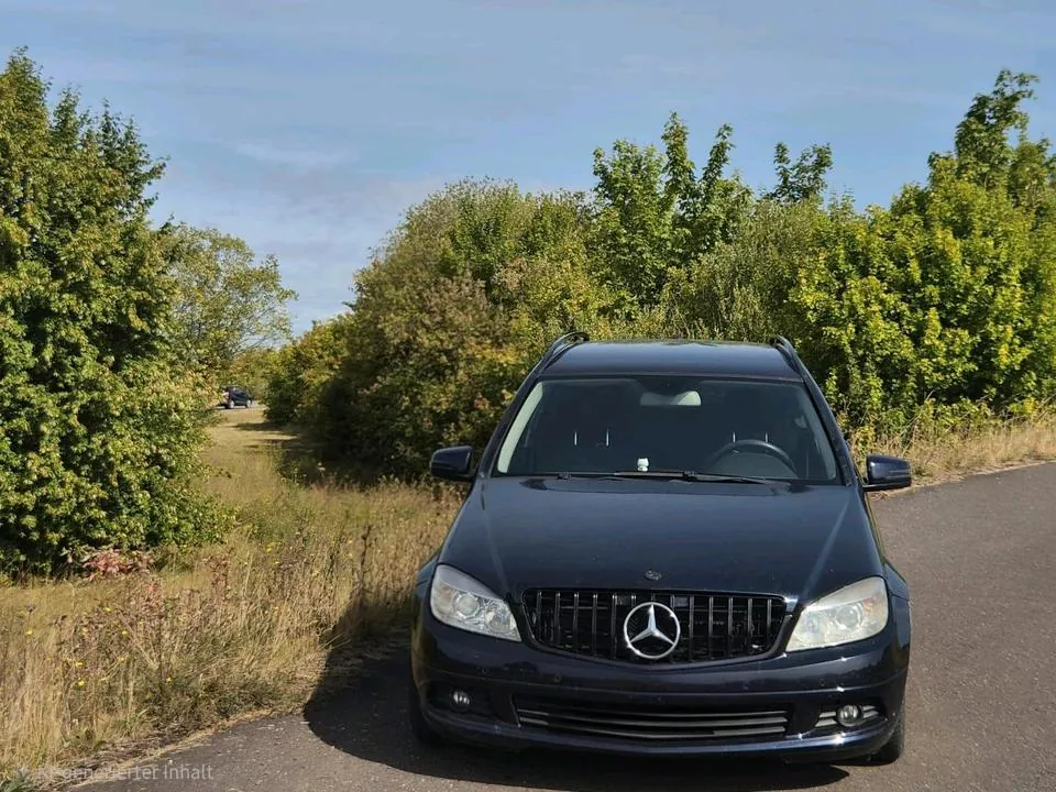 Mercedes-Benz W204