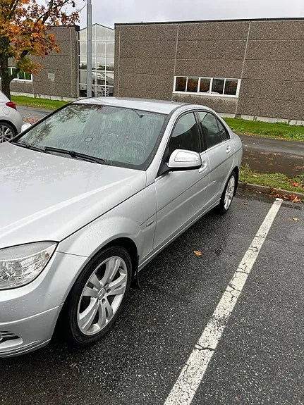 Mercedes-Benz C220 D 2007 photo 2