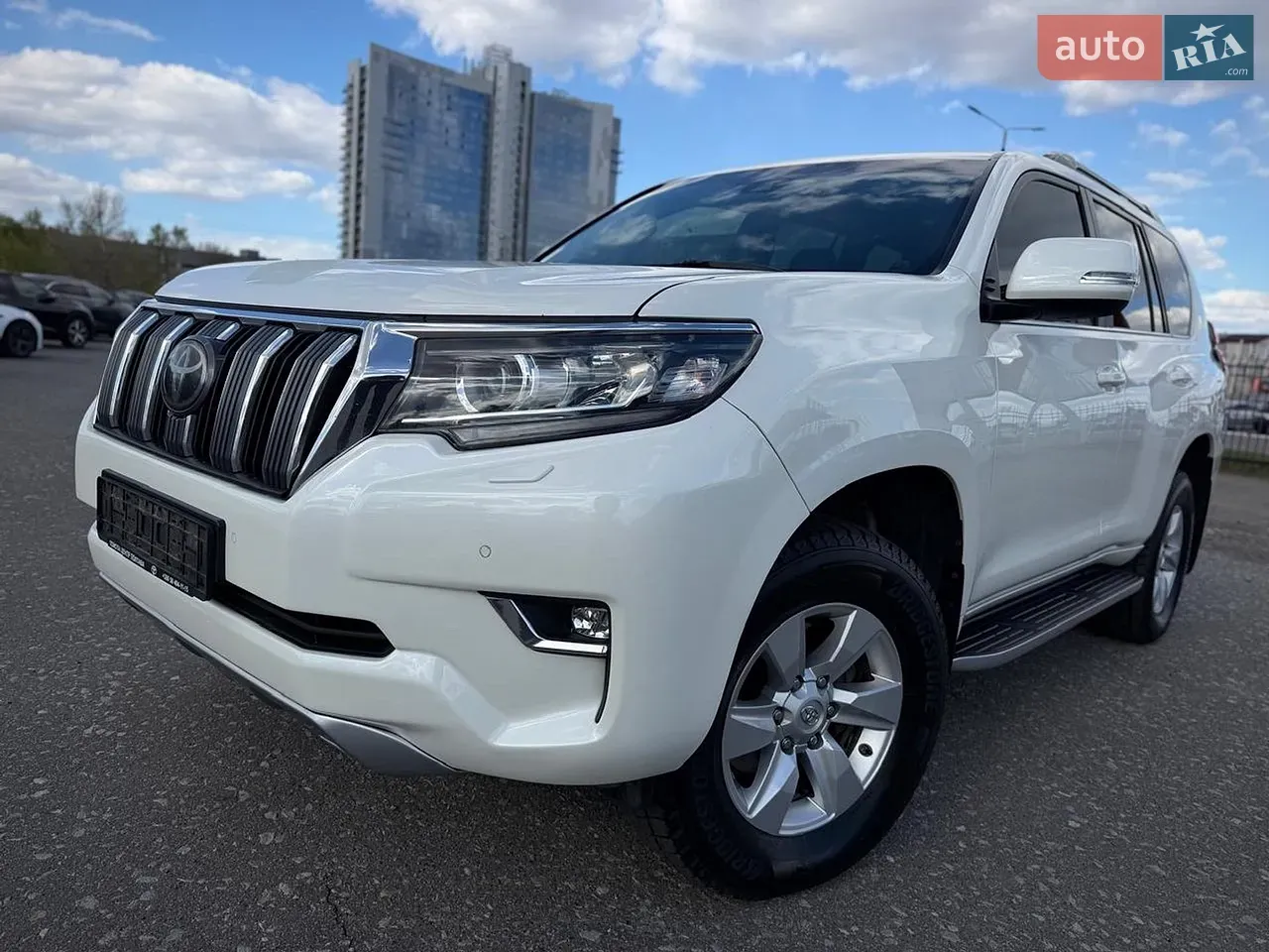 Toyota Land Cruiser Prado 2019 photo 4
