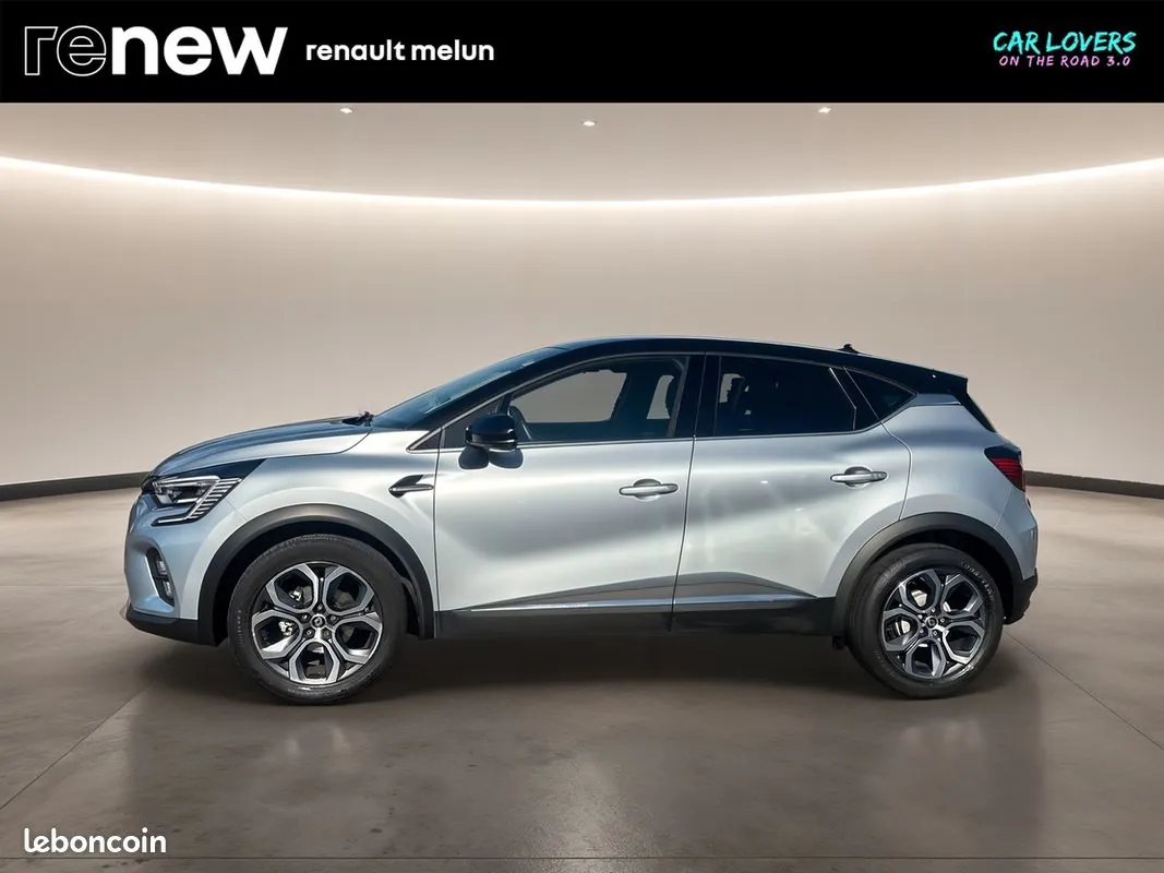Renault Captur 2023 photo 2