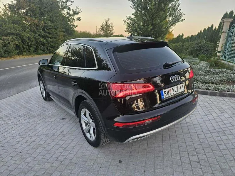Audi Q5 2018 photo 2