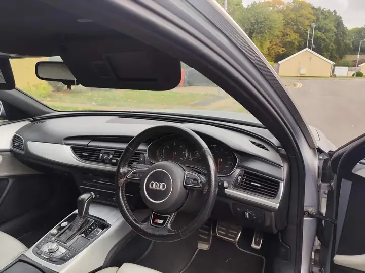 Audi A6 2014 photo 5