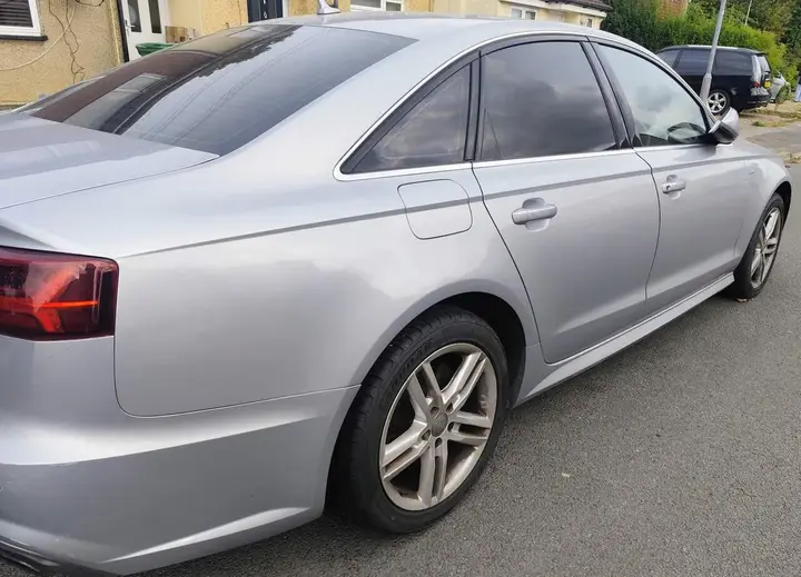 Audi A6 2014 photo 2