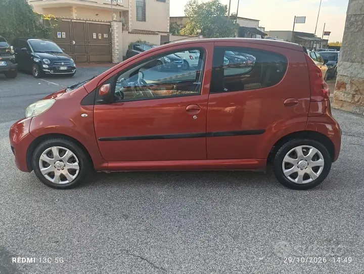 Peugeot 107 2009 photo 5