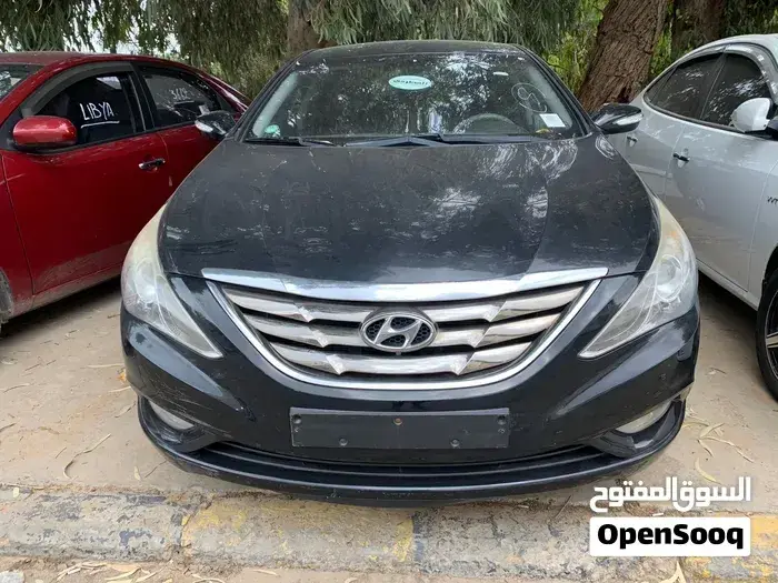 Hyundai Sonata 2012 photo 2