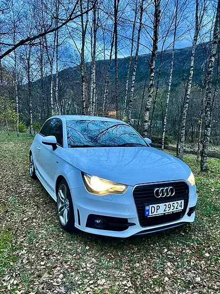 Audi A1 2012 photo 2