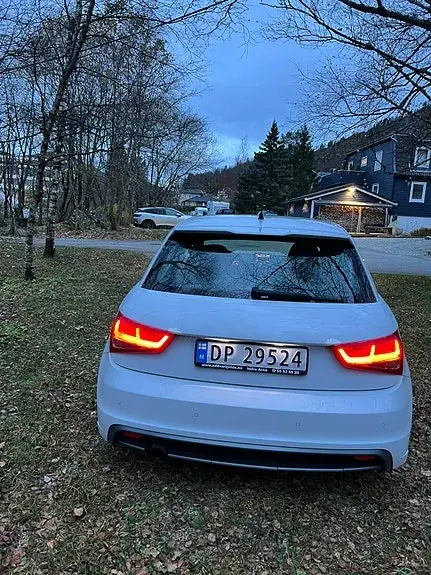 Audi A1 2012 photo 4