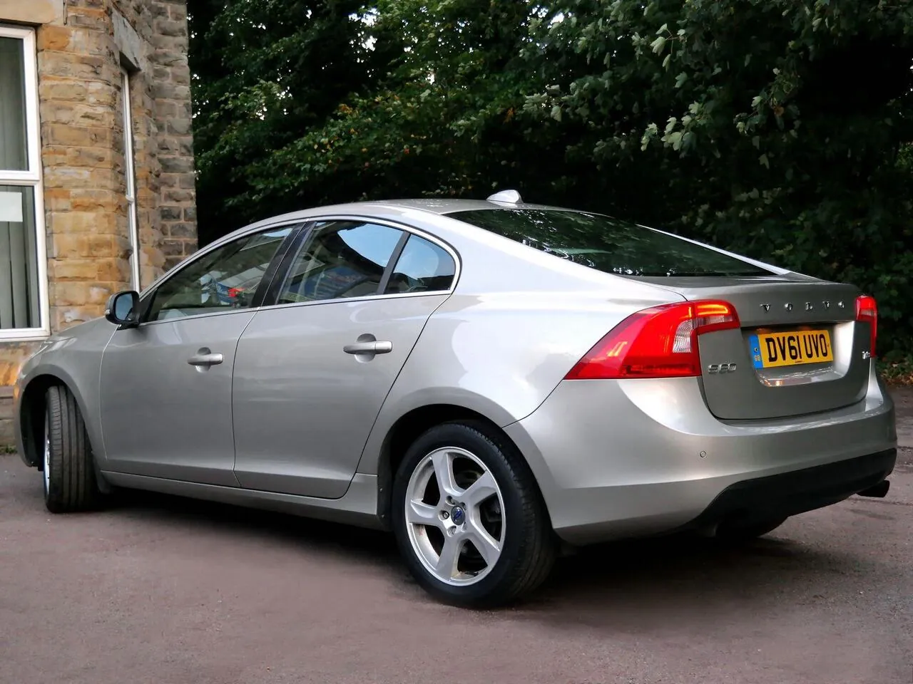 Volvo S60 2011 photo 3