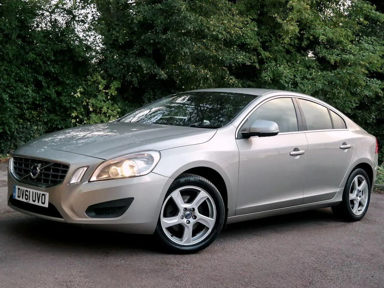 Volvo S60 2011 photo 4