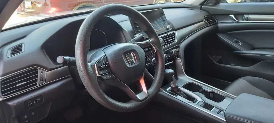 Honda Accord 2019 photo 4