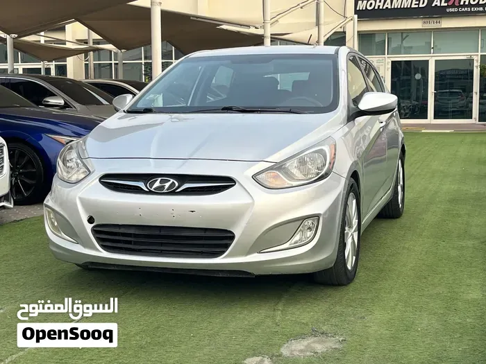 Hyundai Accent 2012 photo 2
