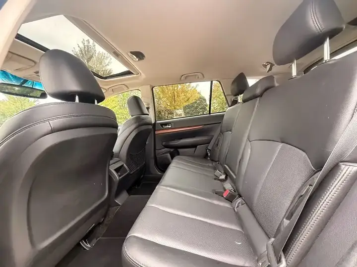Subaru Outback 2014 photo 5