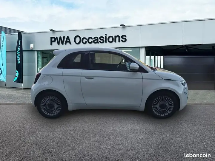 Fiat 500 2023 photo 4