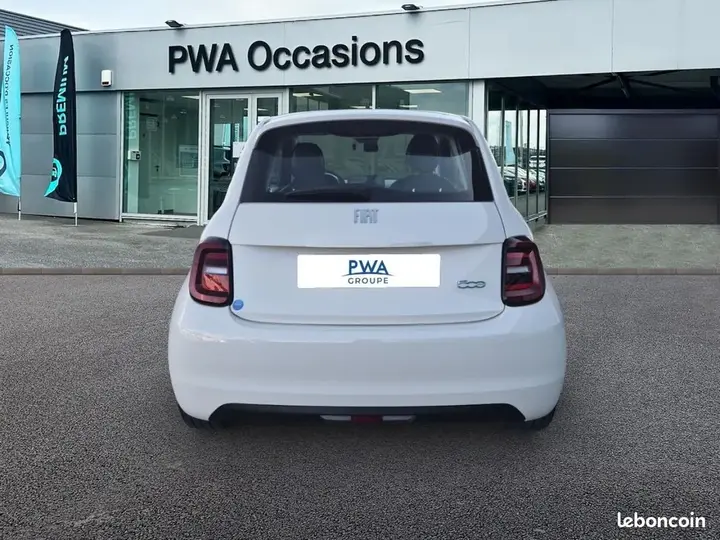Fiat 500 2023 photo 5