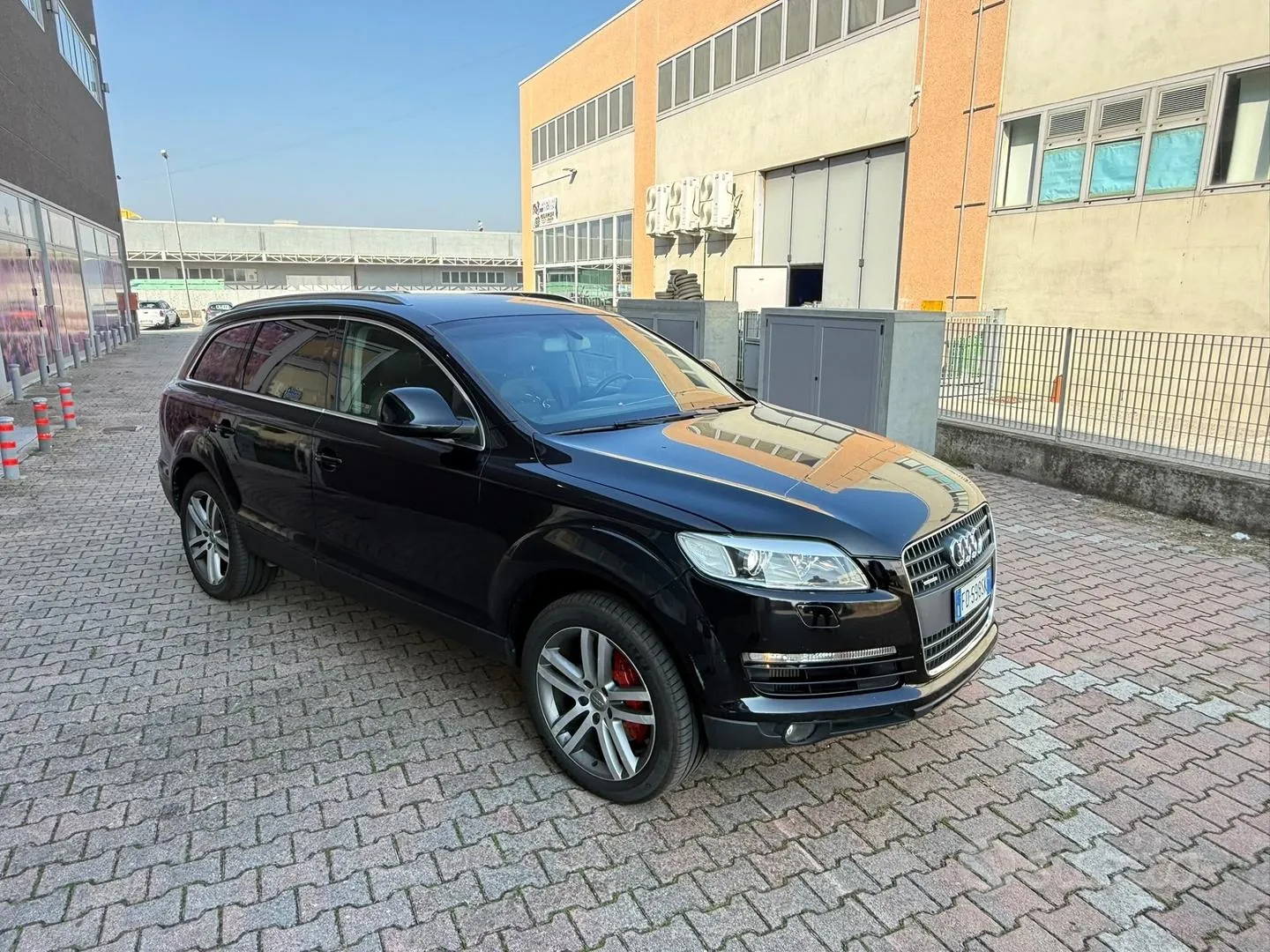 Audi Q7 2008 photo 2